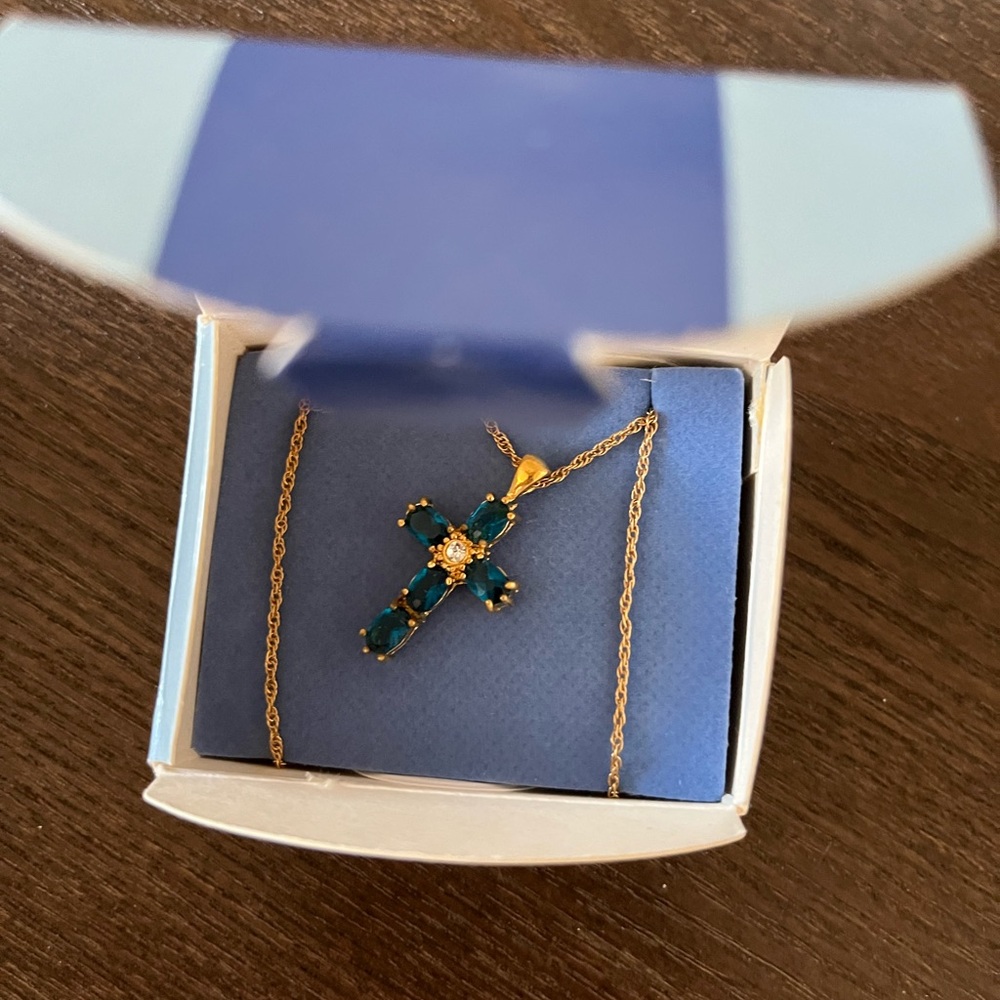 Elegant Gold and Cobalt blue Cross Pendant Necklace